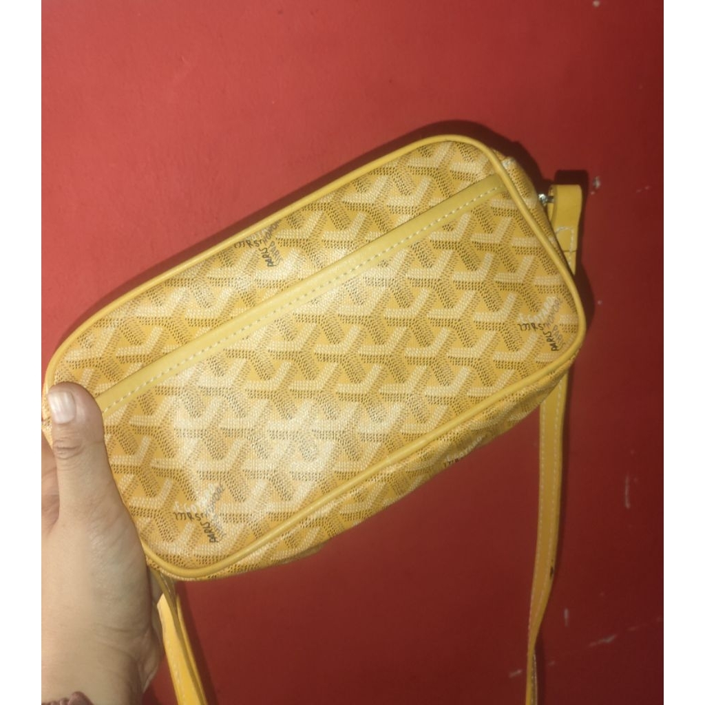 Tas Selempang kulit warna Kuning