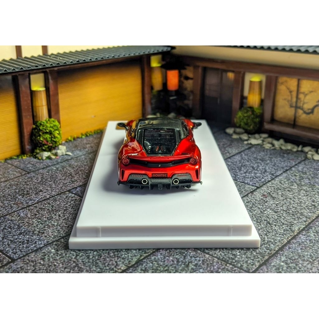 DCM Ferrari 488 Pista Novitec