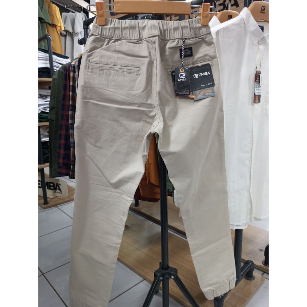 EMBA JOGGER PANTS