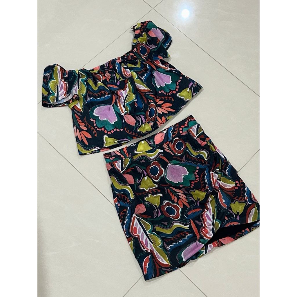 ZARA TRF ONE SET