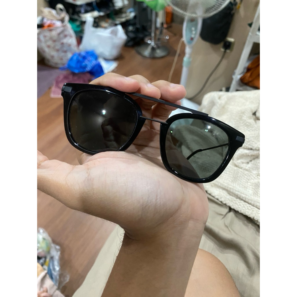 kacamata sunglasses fendi original hitam