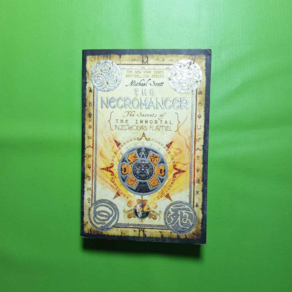 Novel The Necromancer: The Secrets of the Immortal Nicholas Flamel - Michael Scott
