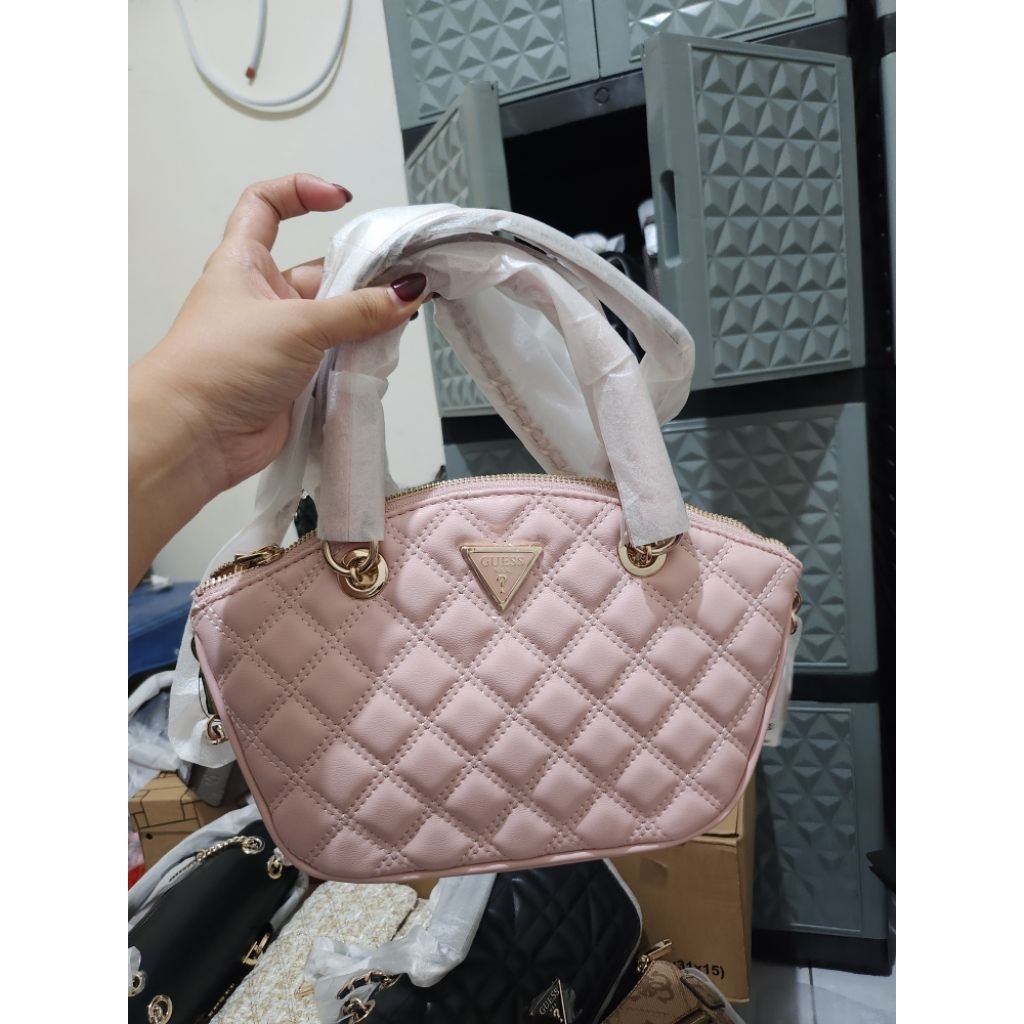 TAS GUESS GUILLY MINI SATCHEL
