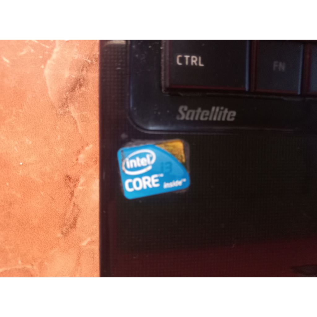 laptop Toshiba mati total