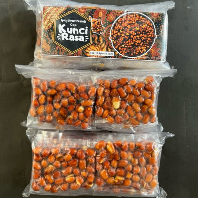 

SM 30 PCS Kacang pedas manis jadul enak renyah gurih