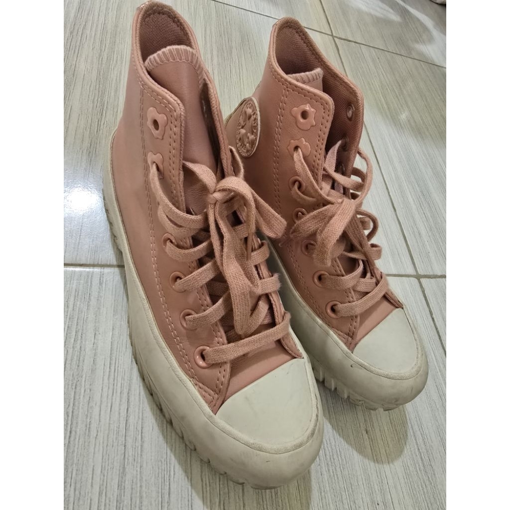 sepatu converse lugged pink size 36