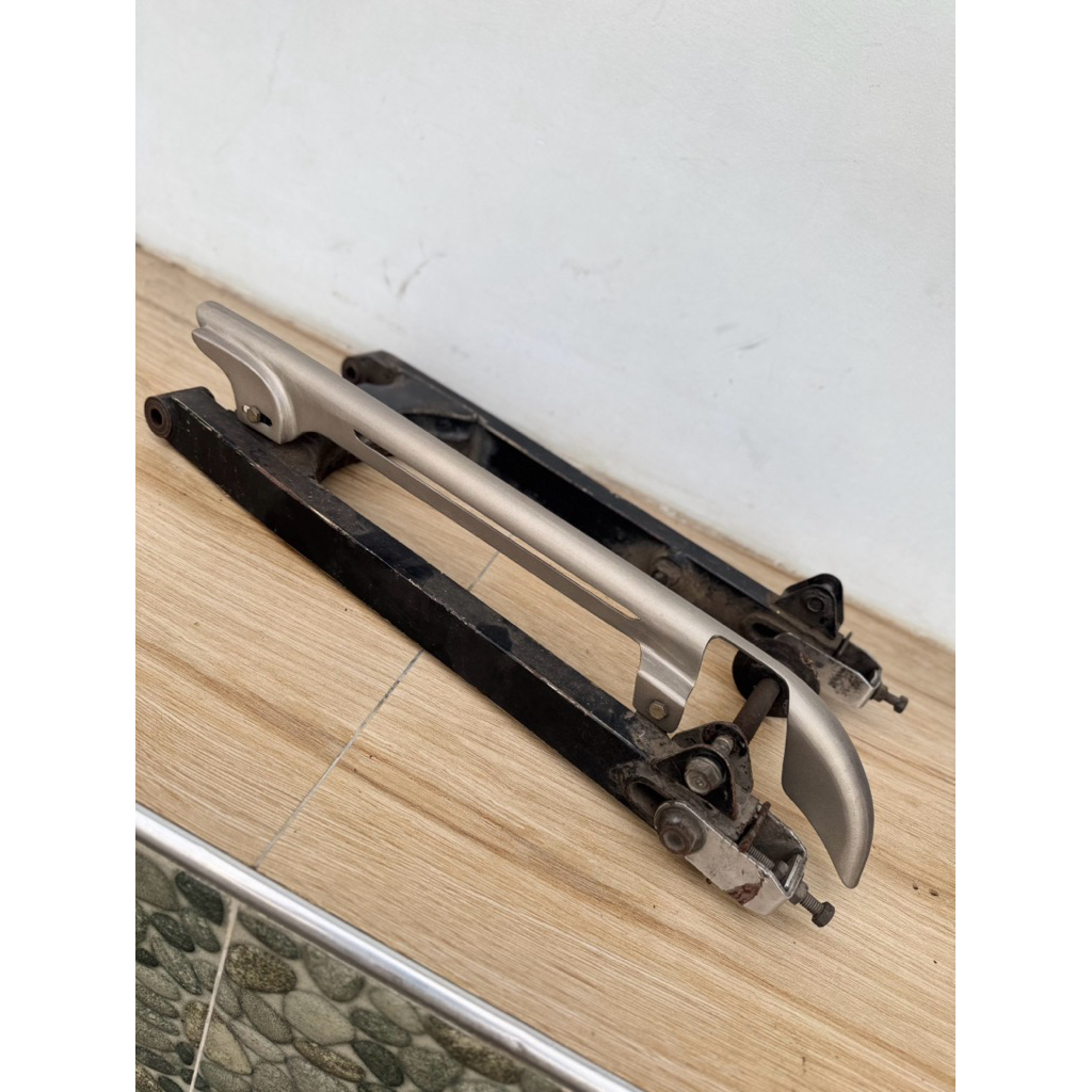 KATENGKAS TUTUP RANTAI GLMAX GLPRO MEGAPRO CUSTOM SWING ARM STANDARD ORIGINAL HANDMADE NGANJUK