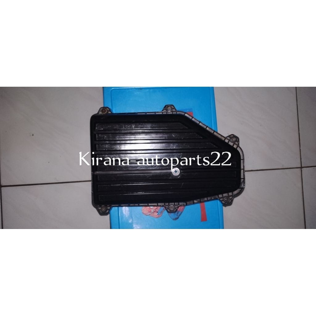 Box filter udara/rumah filter udara orisinil mobil Honda (Civic VTI-S) tahun 2001-2005