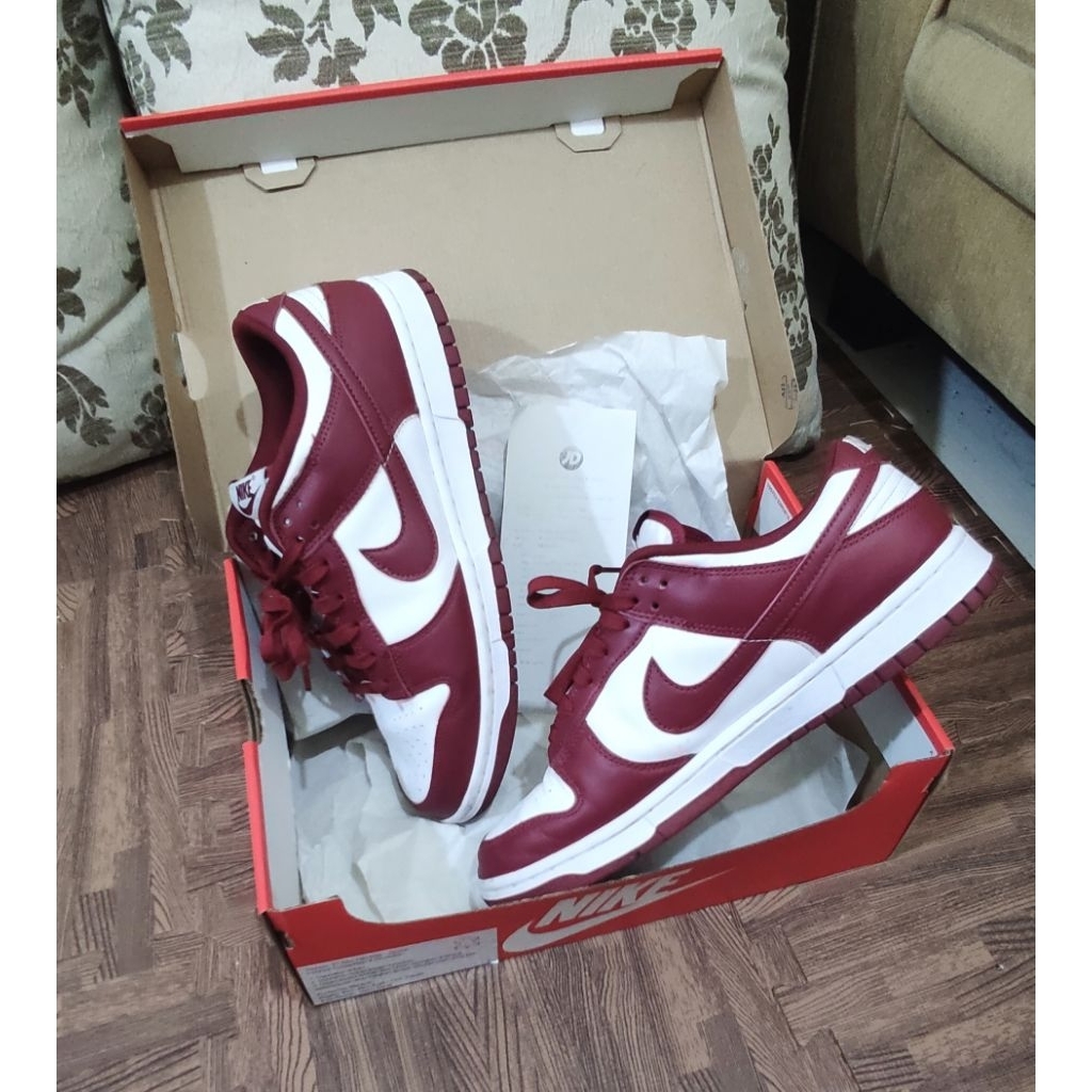 ORIGINAL with BOX Nike Dunk Low Retro size 45 insole 29 cm Maroon Red White SECOND PRELOVED BEKAS Sn