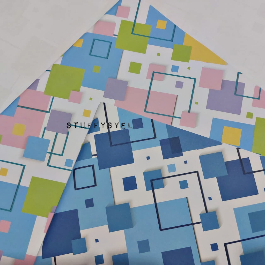 

kertas kado kotak WAJIK bisa untuk sampul buku bungkus kado sansan wawa