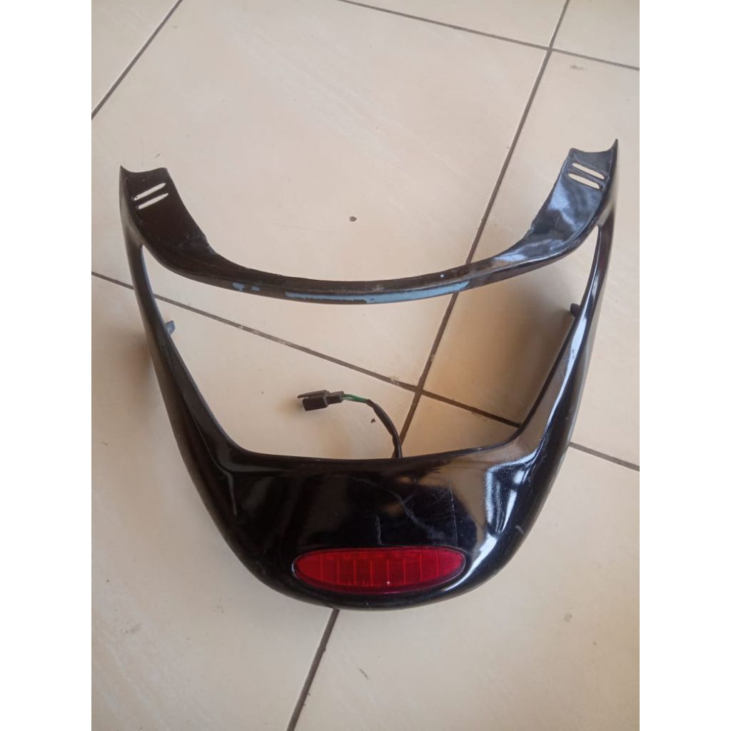 molding rear cover body belakang kymco trend metica 125 original