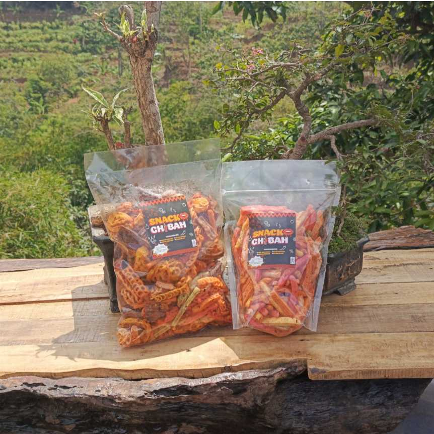 

Keripik/Kerupuk Seblak Mix Kering 1kg Murah dengan rasa Pedas dan Gurih Rempah-Rempah.