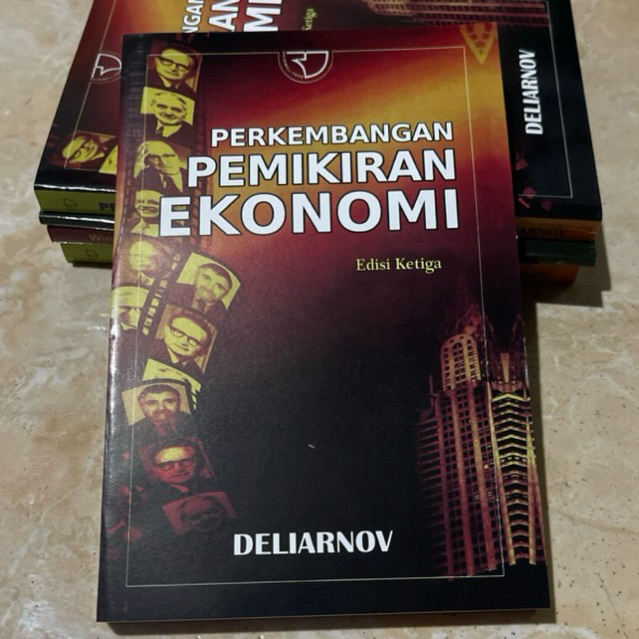 PERKEMBANGAN PEMIKIRAN EKONOMI