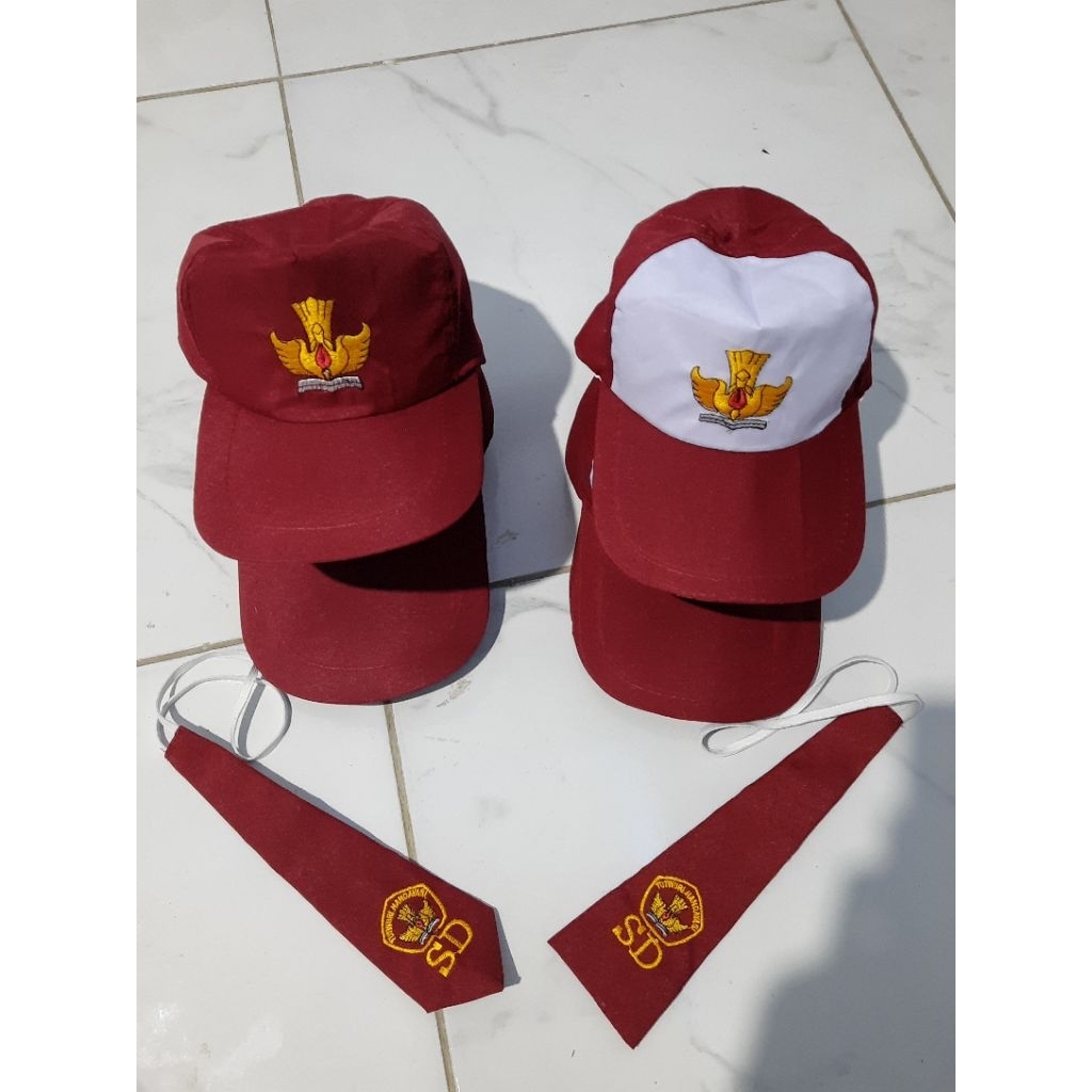 Topi+Dasi cewek/cowok sekolah SD merah merah/merah putih bordir belakang karet