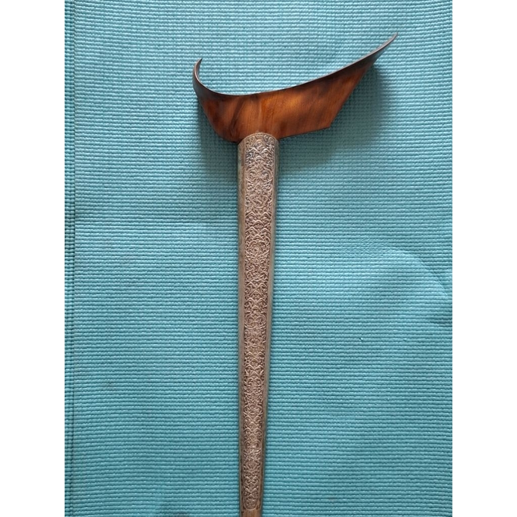 WARANGKA BRANGGAH GAGRAK JOGJA KAYU TREMBALO (LAWAS) PENDOK BUTON PERAK (LAWAS)