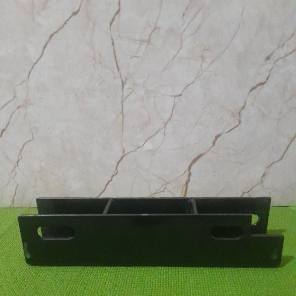 PANGKON MESIN DIESEL KUBOTA TATAKAN MESIN DIESEL KUBOTA