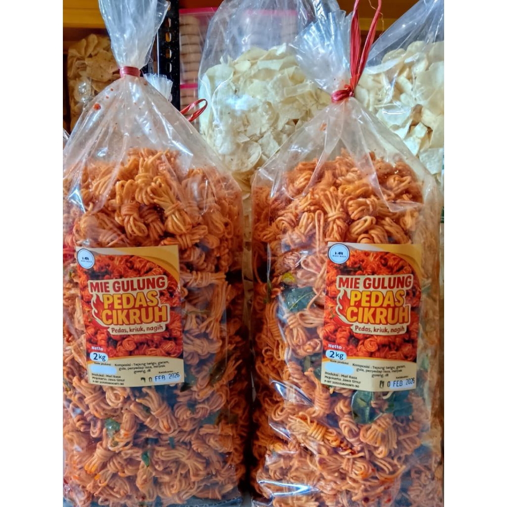 

MIE GULUNG PEDAS CIKRUH