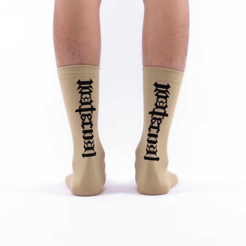 MATERNAL DISASTER - KHITE KAOS KAKI