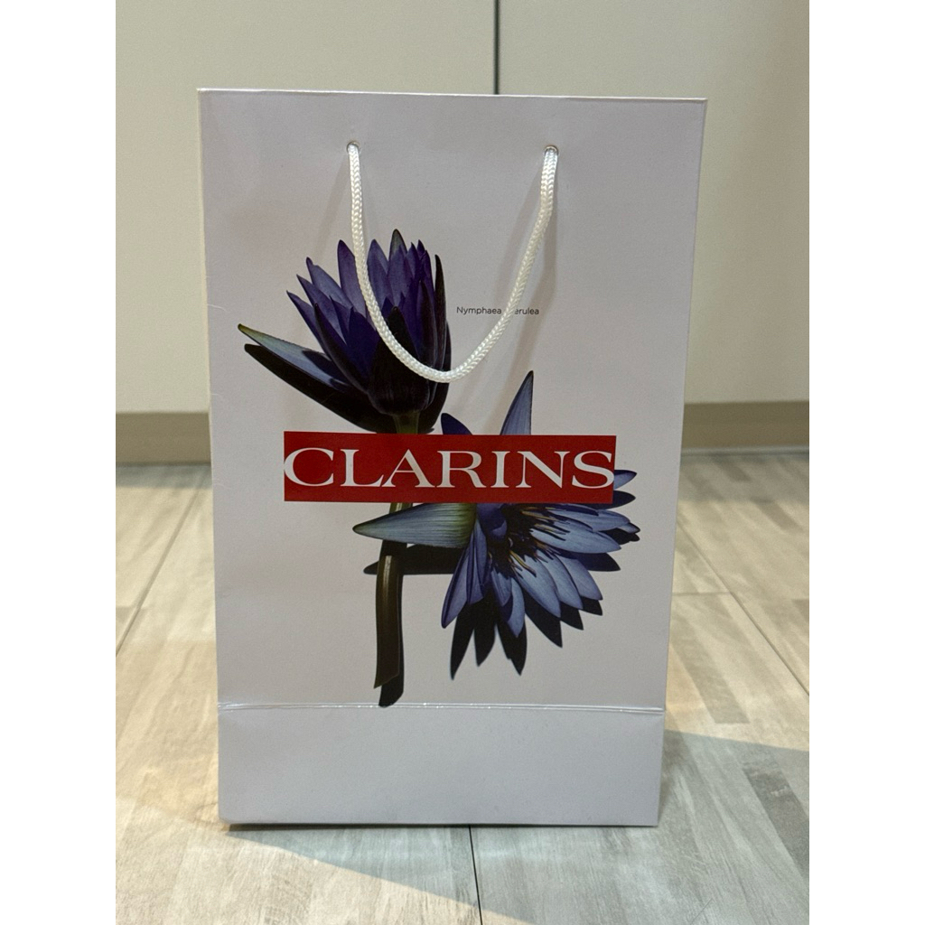 

Papper bag clarins ori