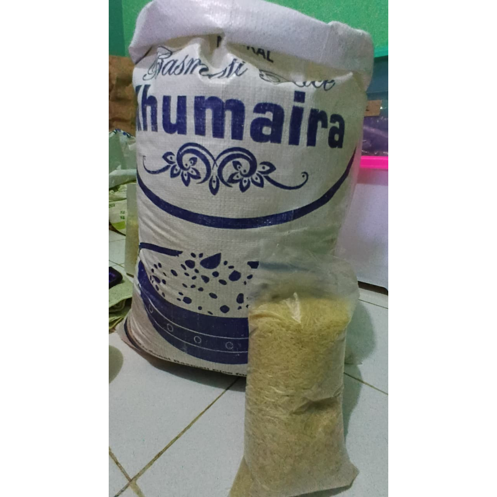 

Beras Basmati Khumaira Premium (500 Gram,repack)