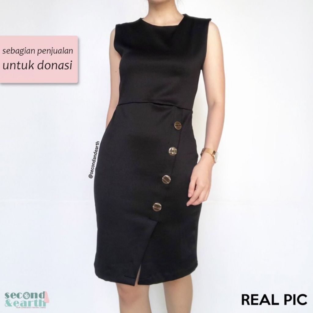 Harga dress midi hitam tanpa lengan pendek Terbaru Mei 2026 | BigGo  Indonesia