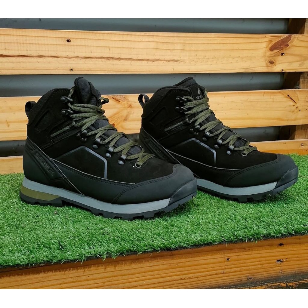 Sepatu Cayman Lite Shoes