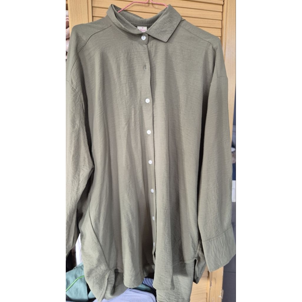 kemeja wanita size jumbo ld 130 by hakumata