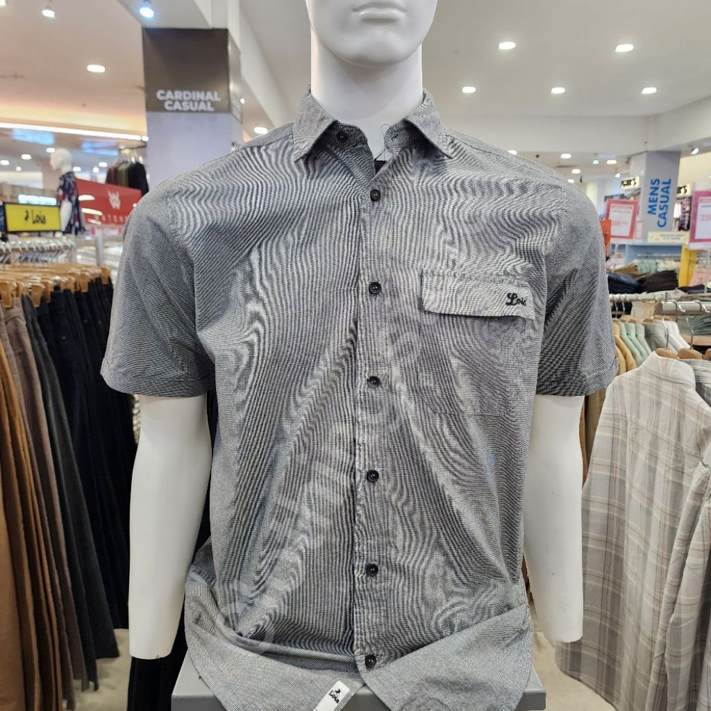 LOIS ORIGINAL kemeja pria lengan pendek KLS570