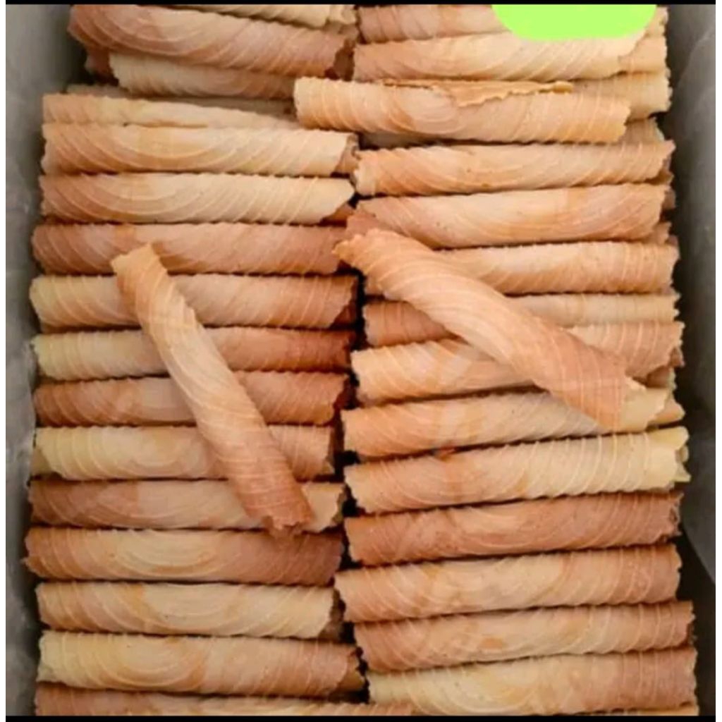 SEMPRONG GULUNG SUSU KETAN WIJEN, MAKANAN TRADISIONAL