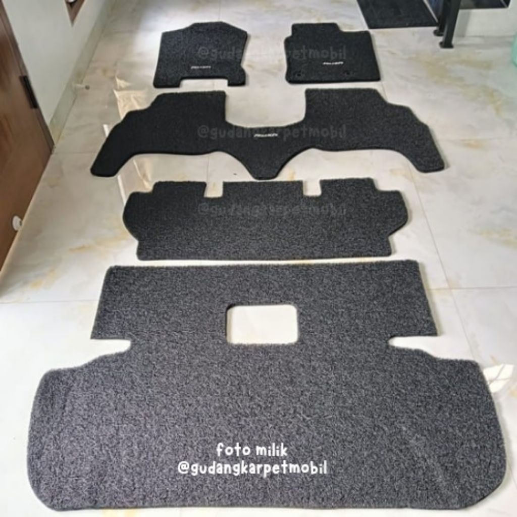 Karpet Mobil Mie Bihun New Rush Apar 2022 - 2025 Full Bagasi Free Lobang Kancing dan Nama Mobil Read