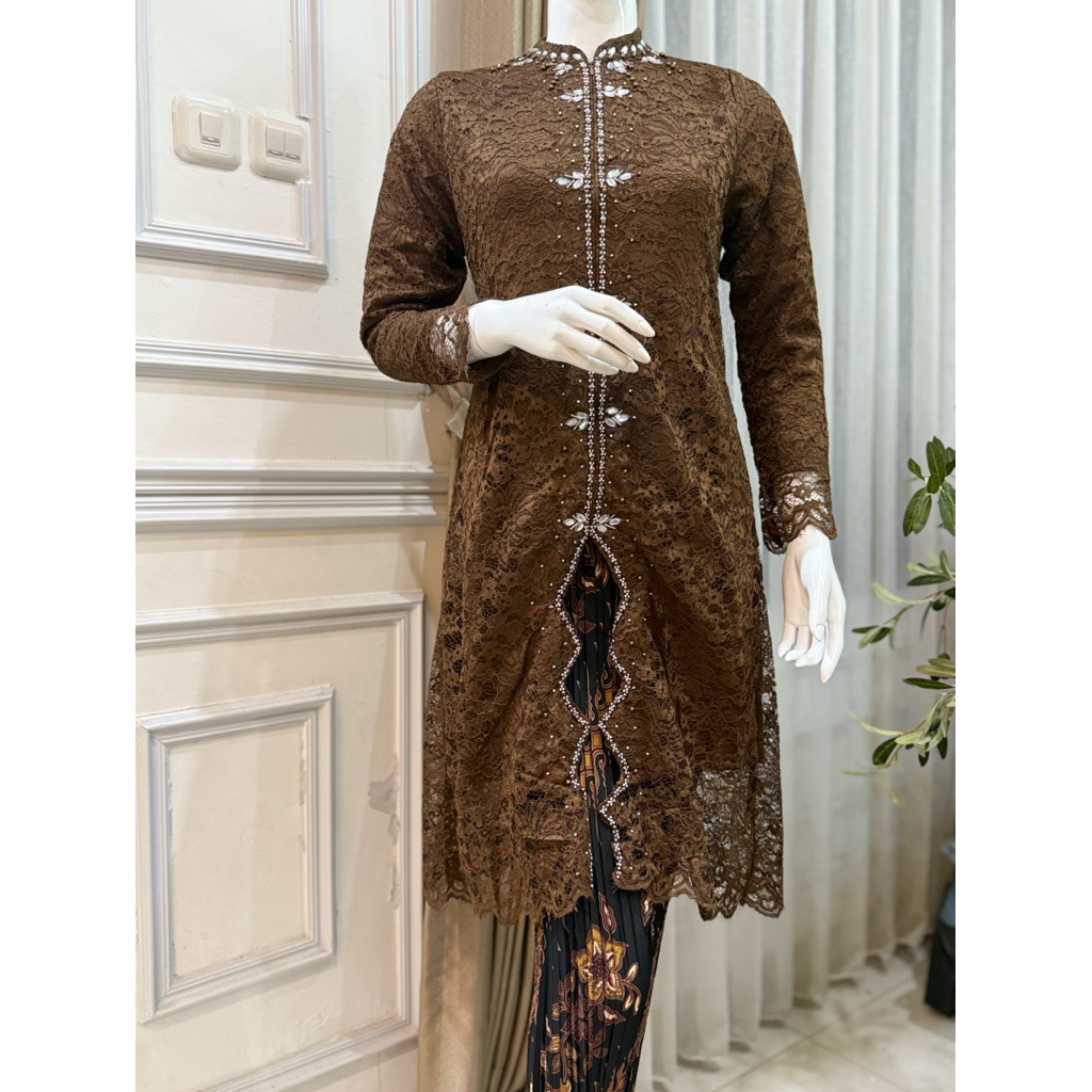 Tunik Wisuda Pesta Brokat Zigzag Wanita M L XL XXL Warna Emerald Mahogany Lime Elegan Pernikahan Per