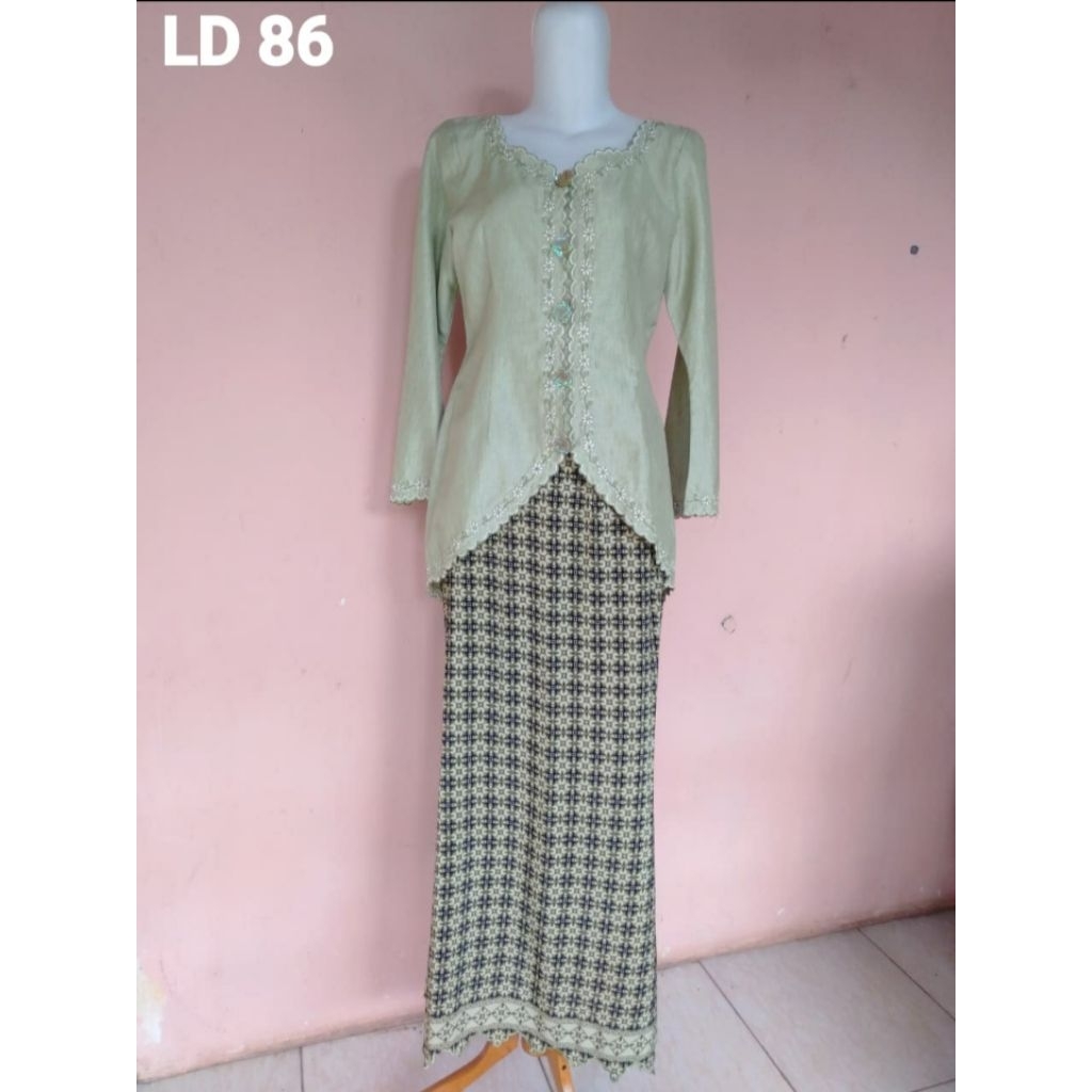 Set Kebaya preloved