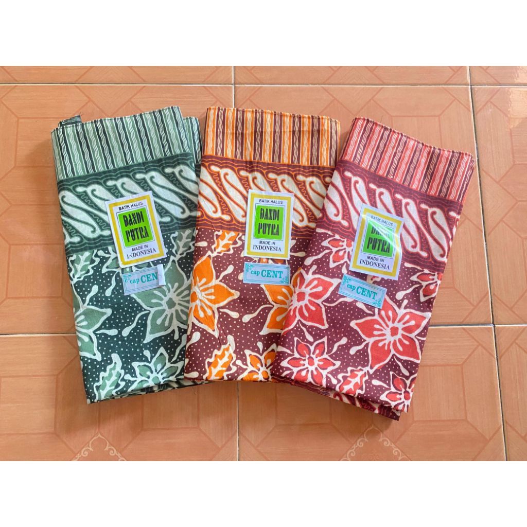 TAPLAK MEJA BATIK / TAPLAK MEJA SEKOLAH / TAPLAK MEJA GURU / TAPLAK MEJA KANTOR / TAPLAK MEJA MOTIF 