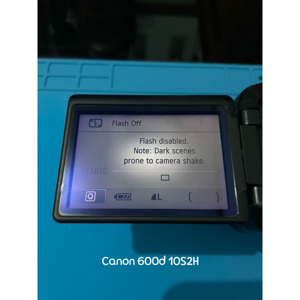 LCD Canon EOS 600d (bekas & minus)