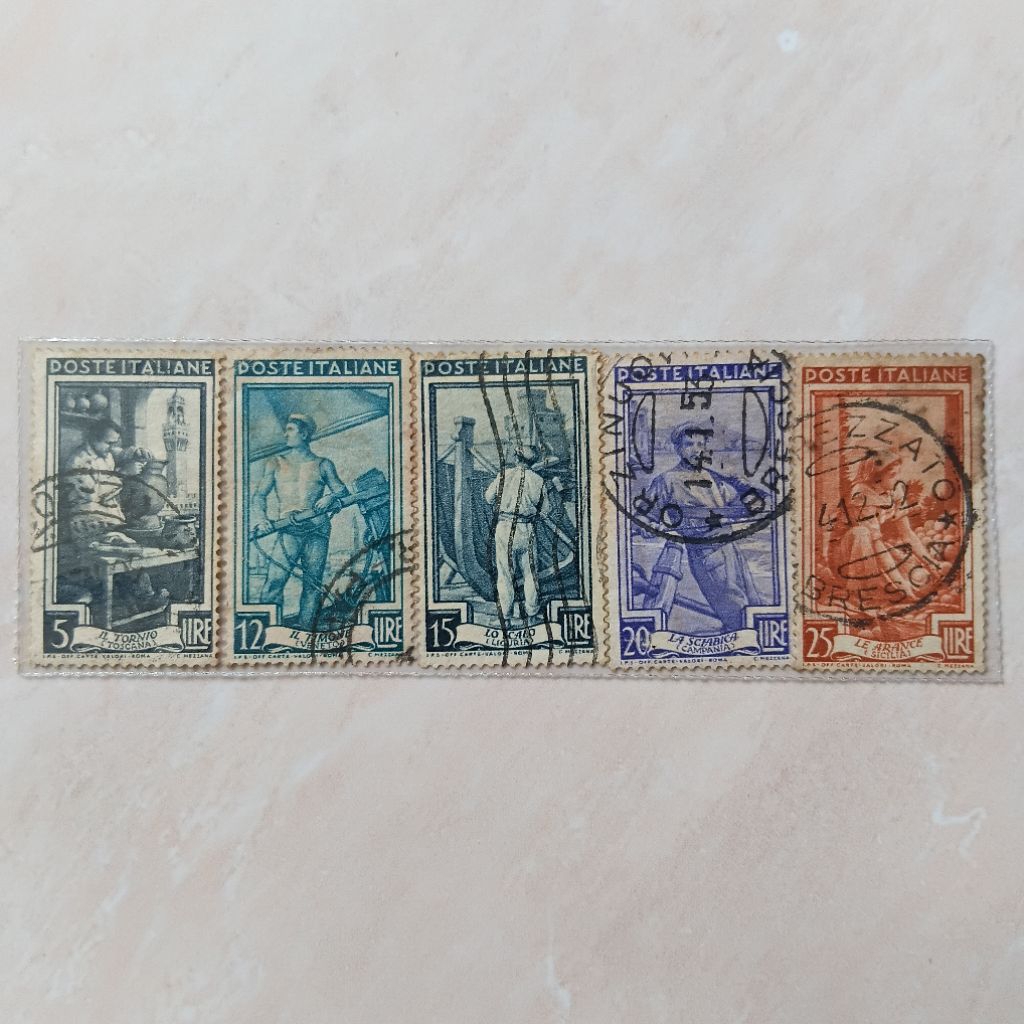

Perangko Prangko Jadul Italia 1953 Seri Italy at Work 5 Pcs - YN2746