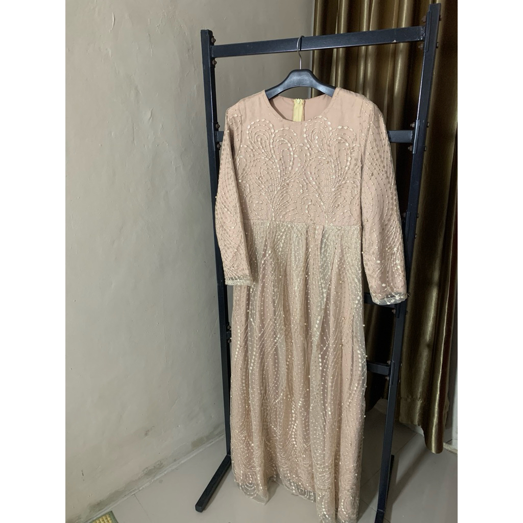 preloved gamis brukat/gamis brukat preloved/preloved gamis pesta/preloved gamis undangan/preloved ga