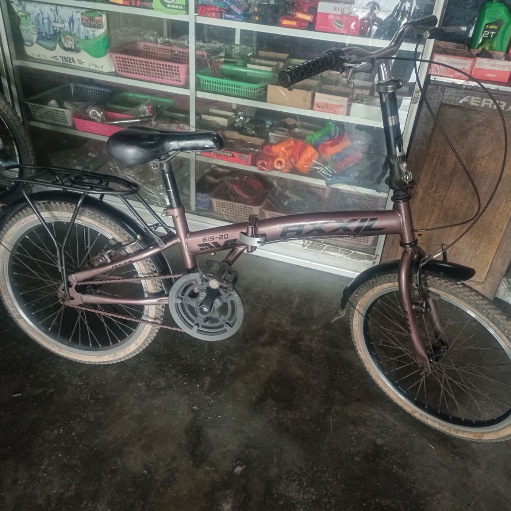SEPEDA LIPAT AXXIL 20 AN SECOND