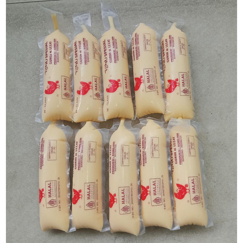 

Tofu / Tahu - Rasa Ayam - Kong Hin - [ 120 Gram / 10 Pcs ]