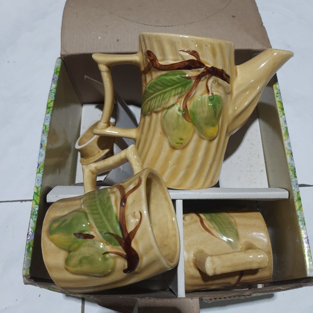 Teko Cangkir Set Nakato / Coffee Tea Set Nakato