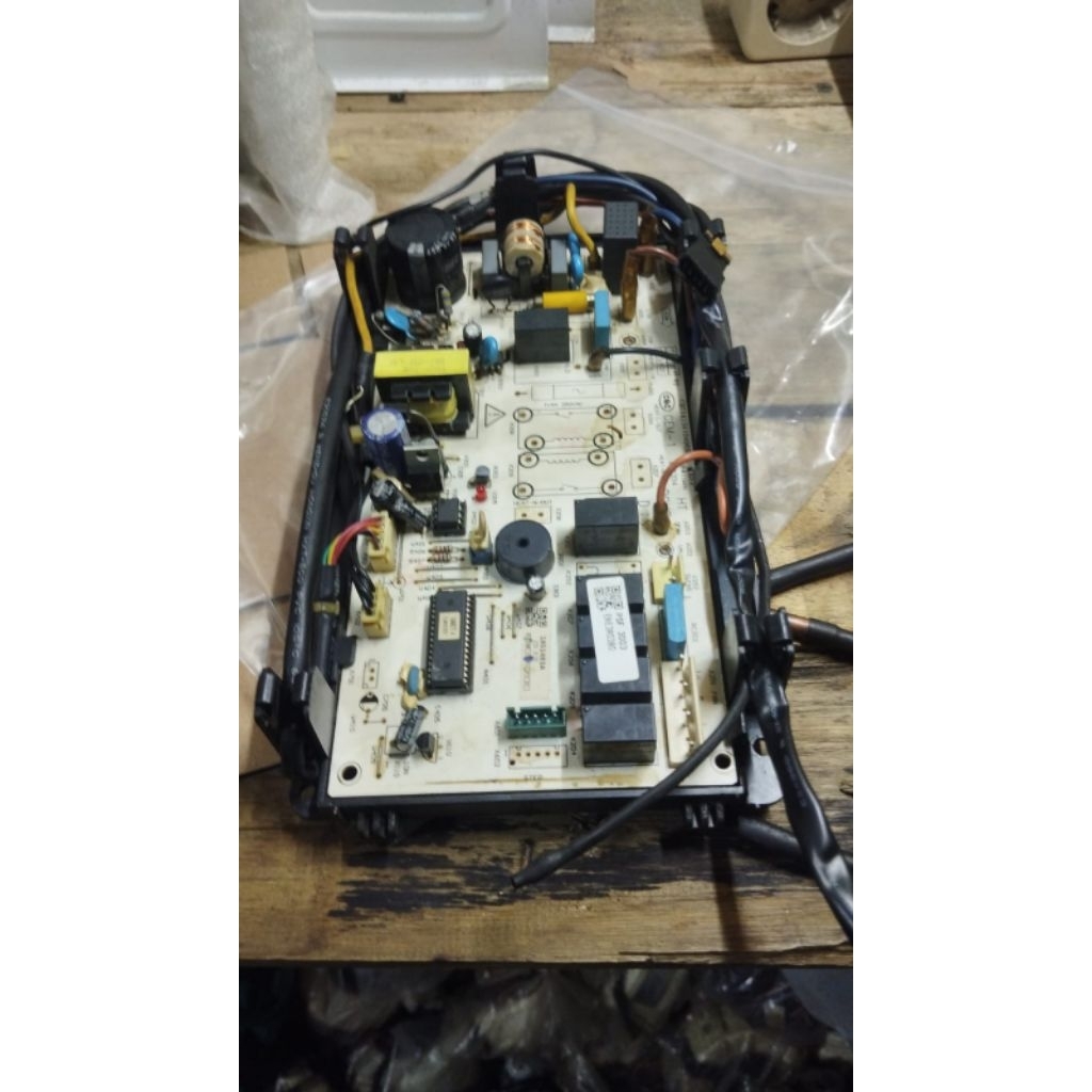 MODUL PCB FLOOR STANDING AC POLYTRON