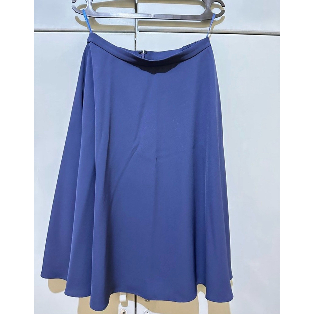 #preloved Rok uniqlo