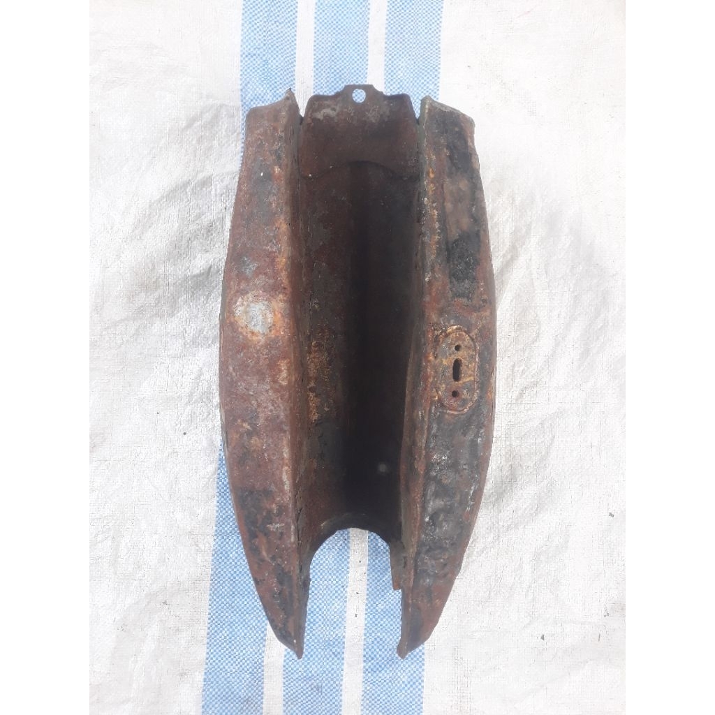 tangki gastank honda s90z s90 original