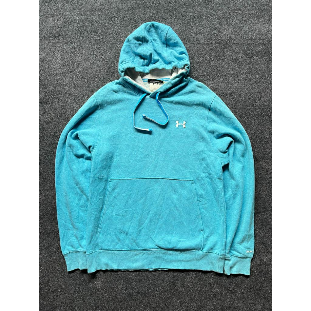 Hoodie UN*ER ARM*UR dan Baju kaos lengan panjang GUESS | Second Berkualitas Sudah Laundry Full Tag O