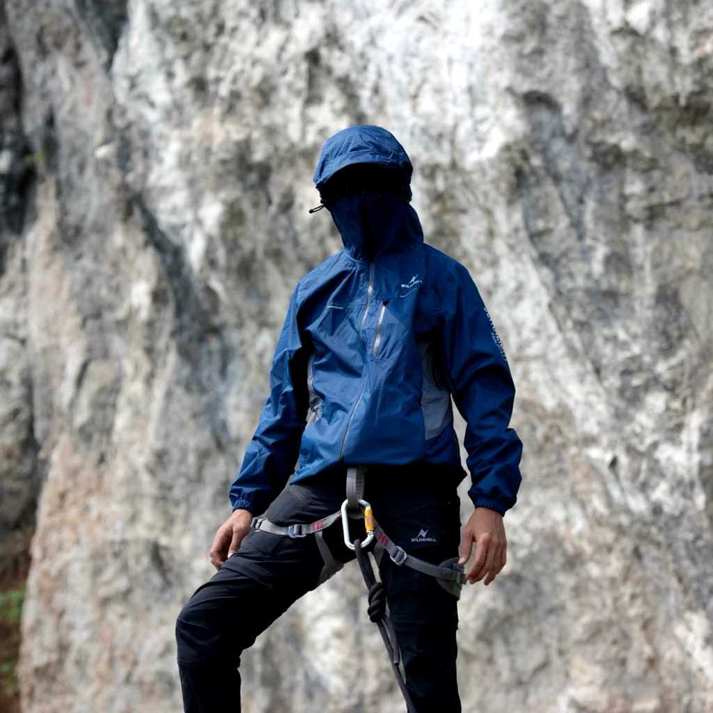 Jaket Outdoor Pria Ultralight Truelight waterproof  jacket wildshell trulight Olahraga Hikking