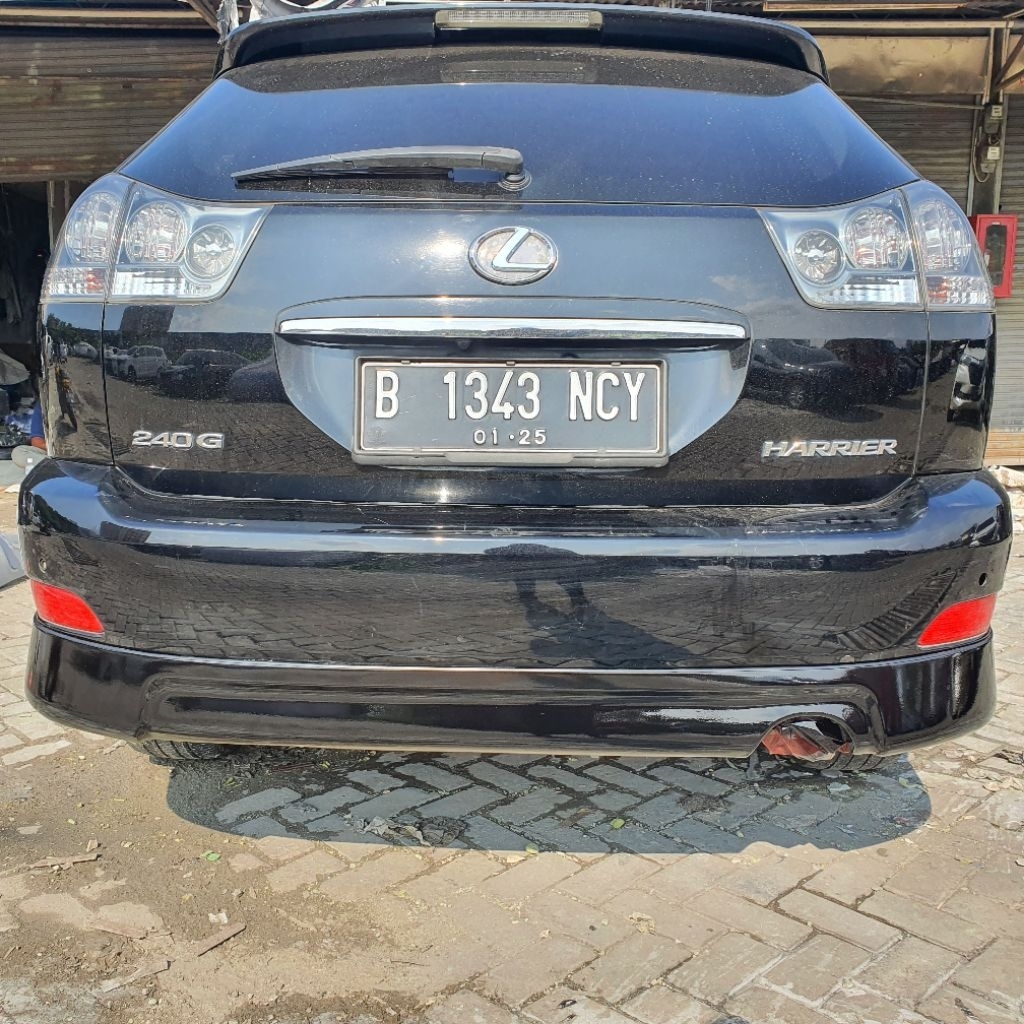 BODYKIT TOYOTA HARRIER OEM BODYKIT HARRIER OEM BELAKANG