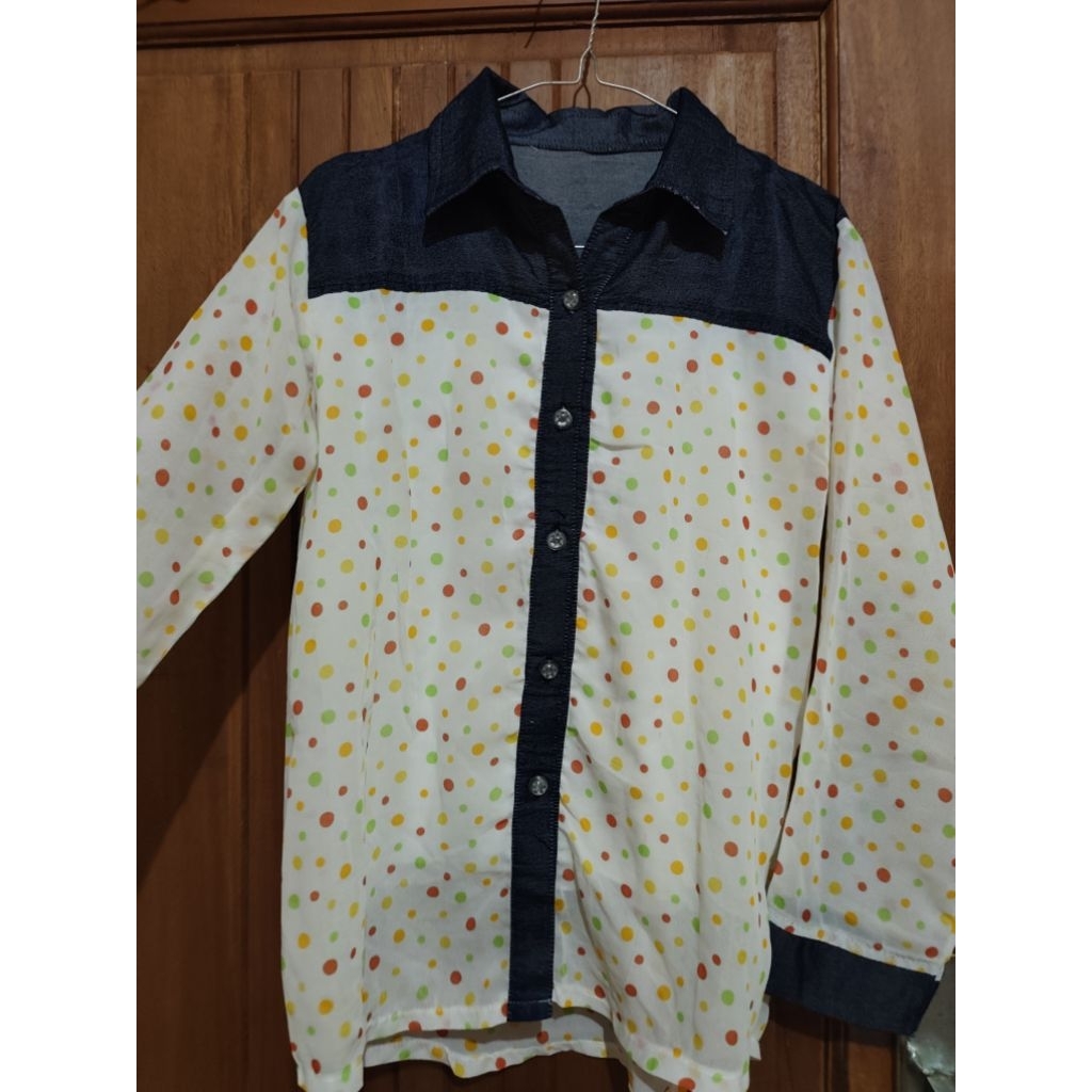 preloved kemeja polkadot