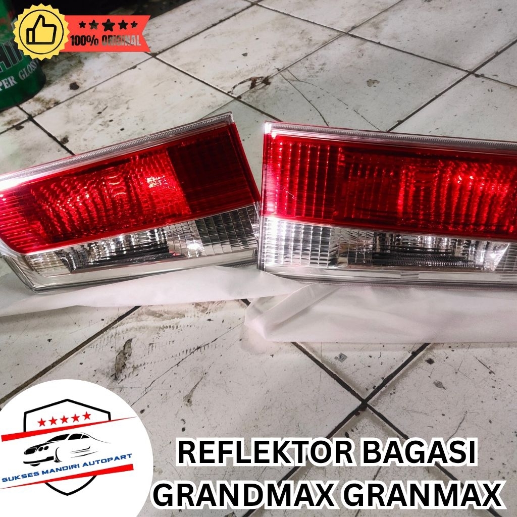 REFLEKTOR BAGASI GRANMAX GRANDMAX 81581-BZ020, 81591-BZ020 ORI