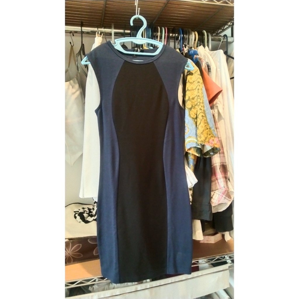 Cotton On Bodycon Dress XS Navy Hitam | Mini Dress Tanpa Lengan Elegan Simple