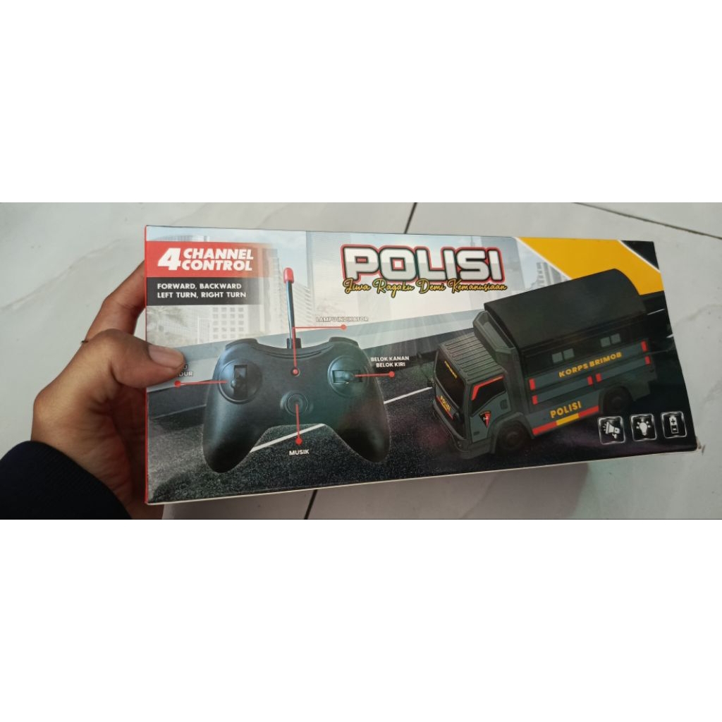 Mainan Remote Control Truk Oleng Polisi baterai cas