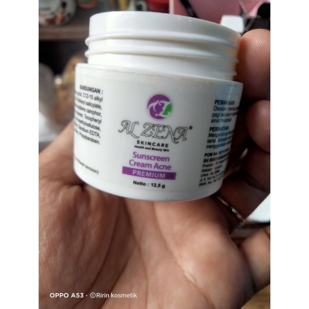 PL Suncreen acne alzena skincare